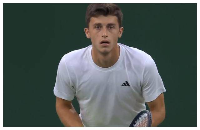 爱游戏平台-德约科维奇为什么这么厉害