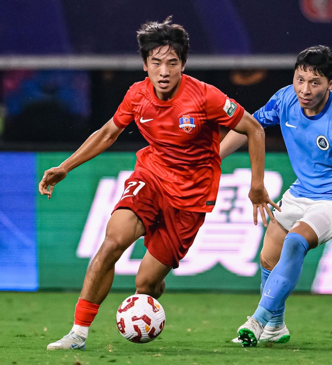 爱游戏中国-关于风云突变！山东泰山窗口期调整名单，德甲版图或变，压力陡增，年轻球员得到机会的信息