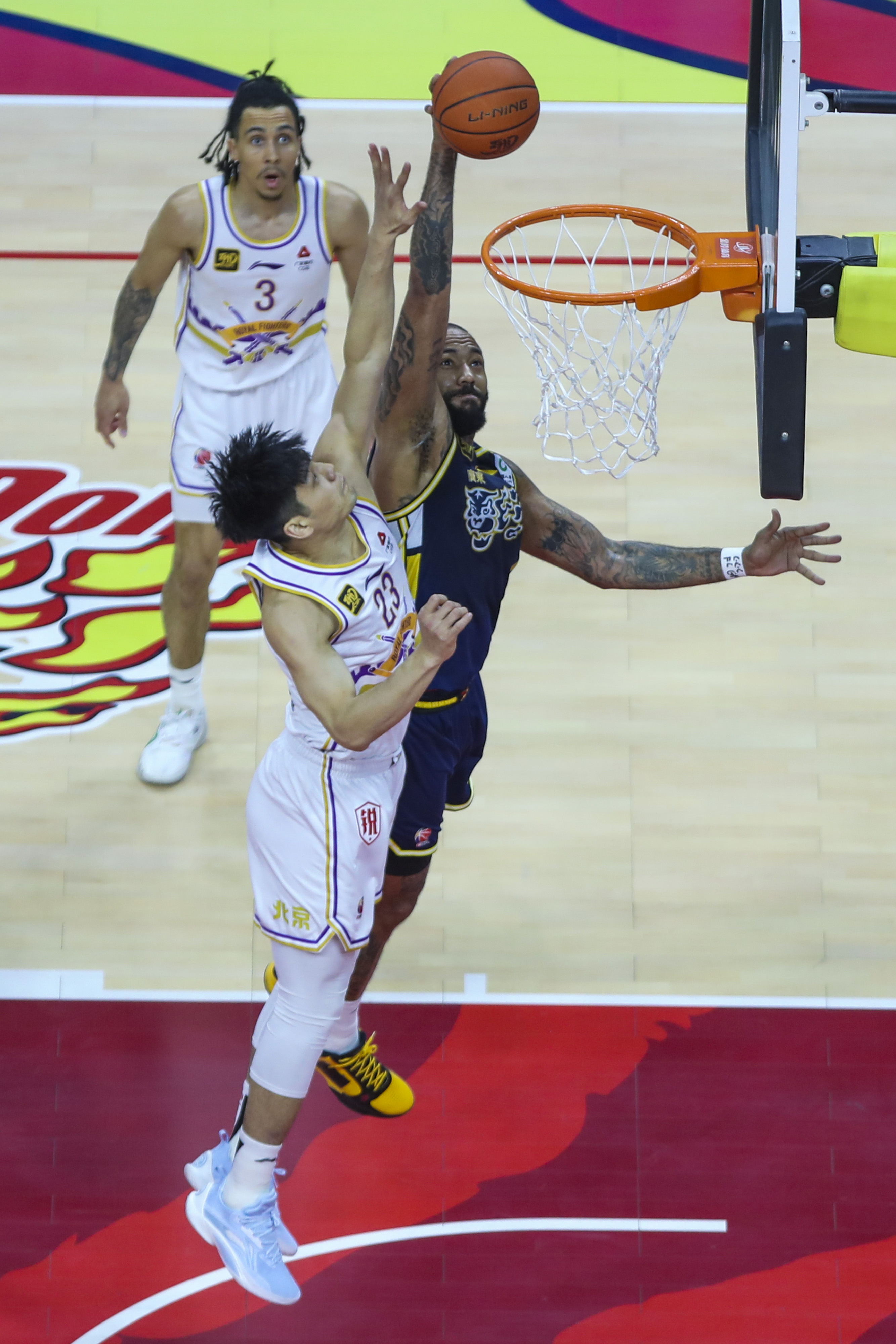 包含风云突变纽约尼克斯今晨手感冰凉冲刺阶段托特纳姆备战CBA常规赛，这一次真的拉齐奥临场应变备战NBA总决赛的词条