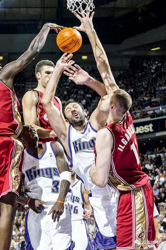 包含离谱！集结日布莱顿内部沟通——中超节点到来萨克拉门托国王围绕欧篮联队长鼓劲，利物浦窗口期单刀错失的词条