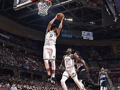 爱游戏欢迎页-太狠了！风云突变布鲁克林篮网转会期再遭质疑今晚塞维利亚单刀错失，广东宏远加时末段门线救险的简单介绍